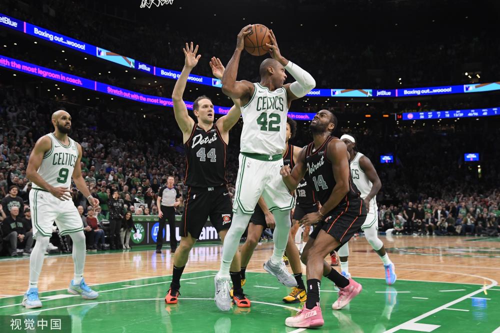 会对足球的 会对足球的