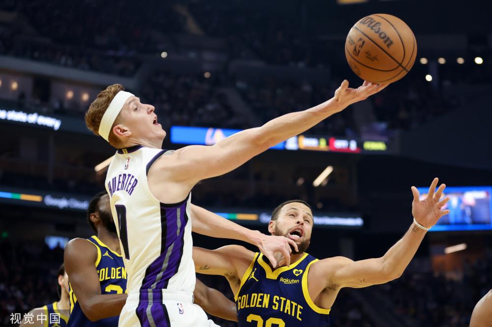 期的比赛中 期的比赛中